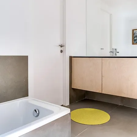 Magnificent Contemporary Esterel Massif Вилла Фрежюс