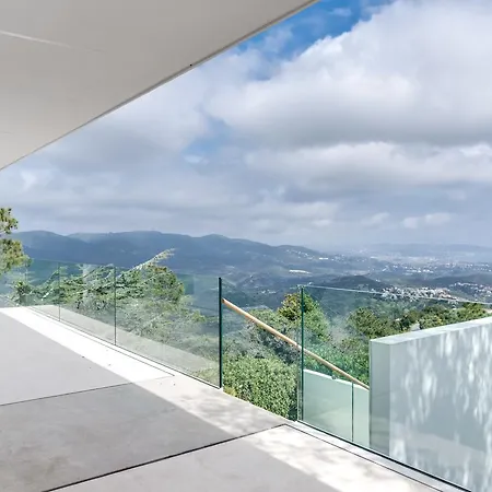 Magnificent Contemporary Esterel Massif Вилла Фрежюс